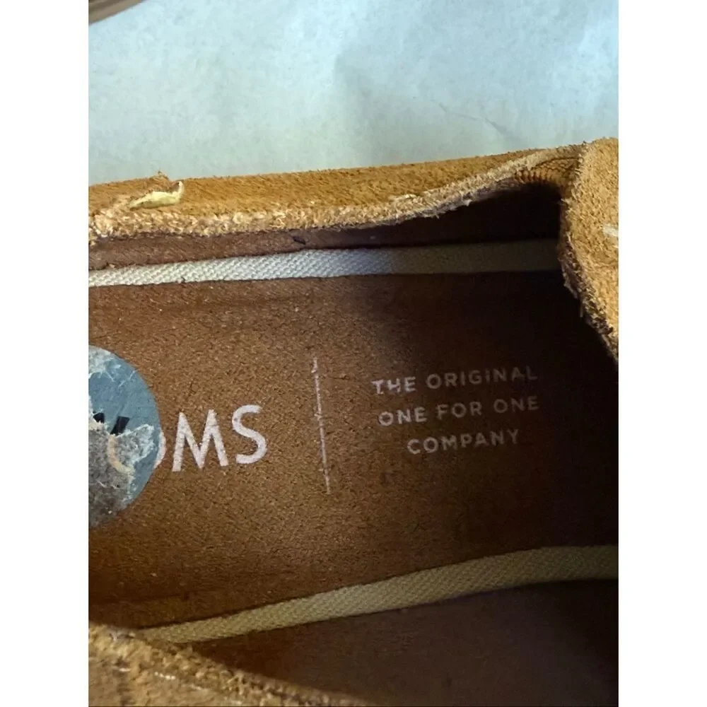 TOMS Suede Slip-On Loafers Women’s 7 – Tan Low Heel Flats